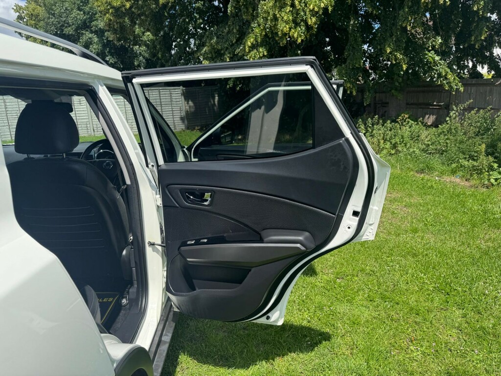 SsangYong Tivoli XLV Ultimate Grey #19
