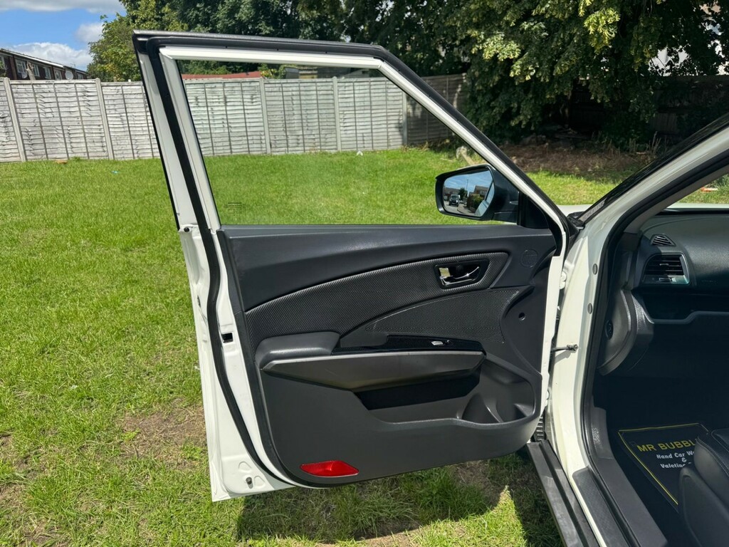 SsangYong Tivoli XLV Ultimate Grey #16