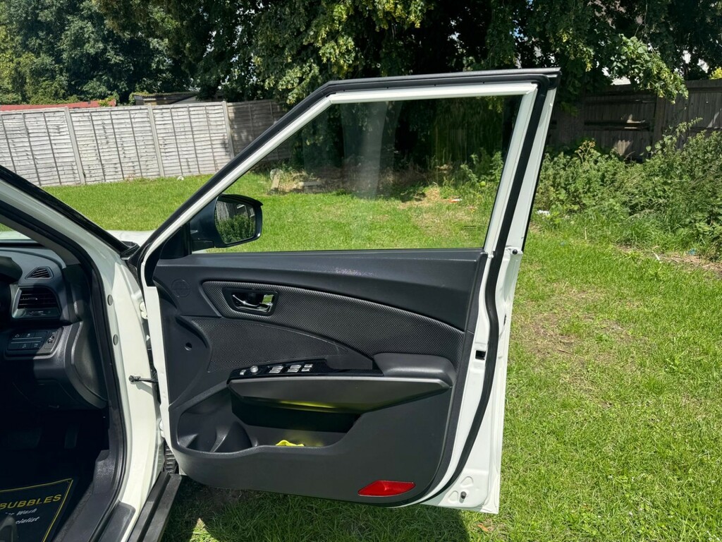 SsangYong Tivoli XLV Ultimate Grey #17