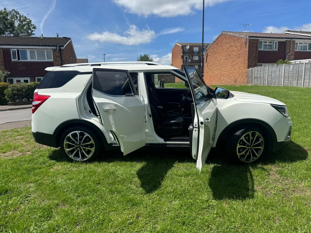 SsangYong Tivoli XLV Ultimate Grey #8