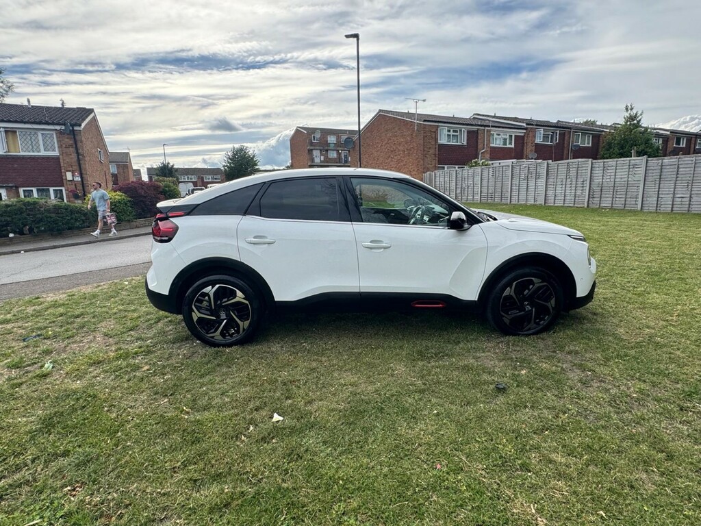 Citroen C4 Hatchback 1.2 Puretech Shine 202171 BG71JPV White #6
