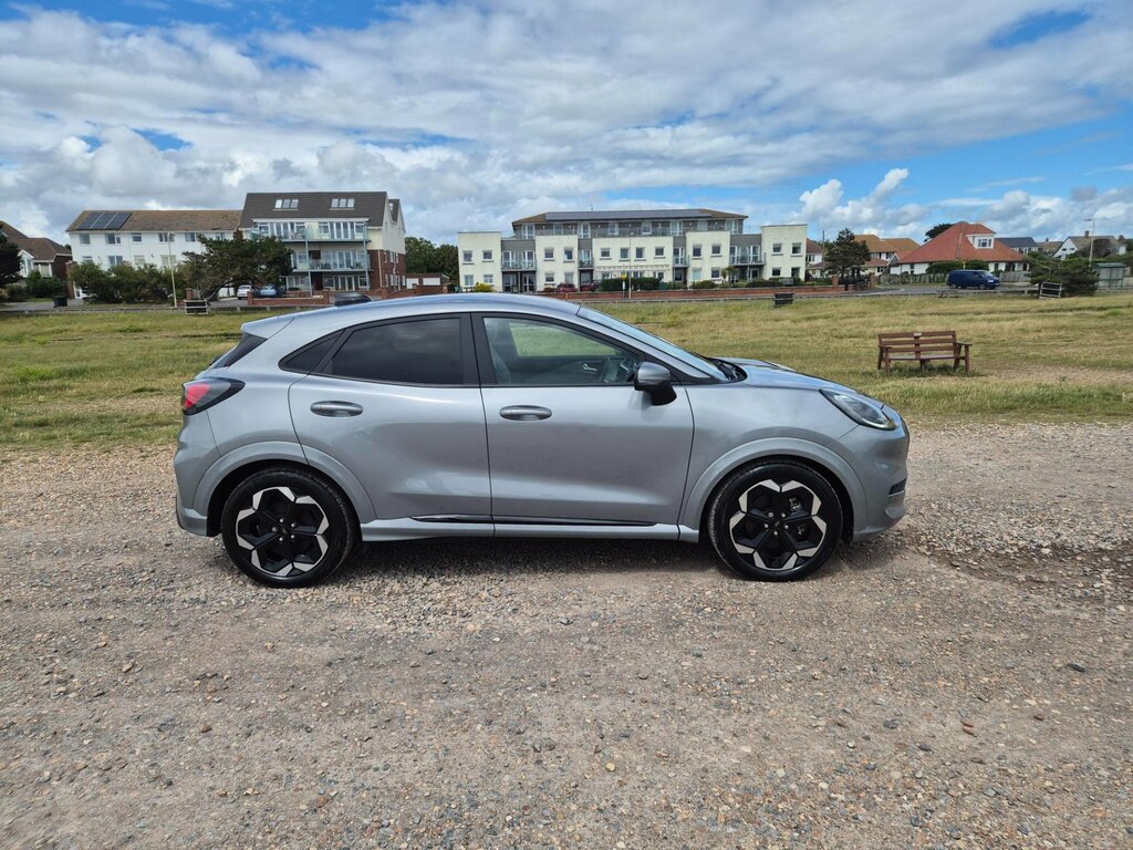 Ford Puma Premium . AK25LWH Silver #2