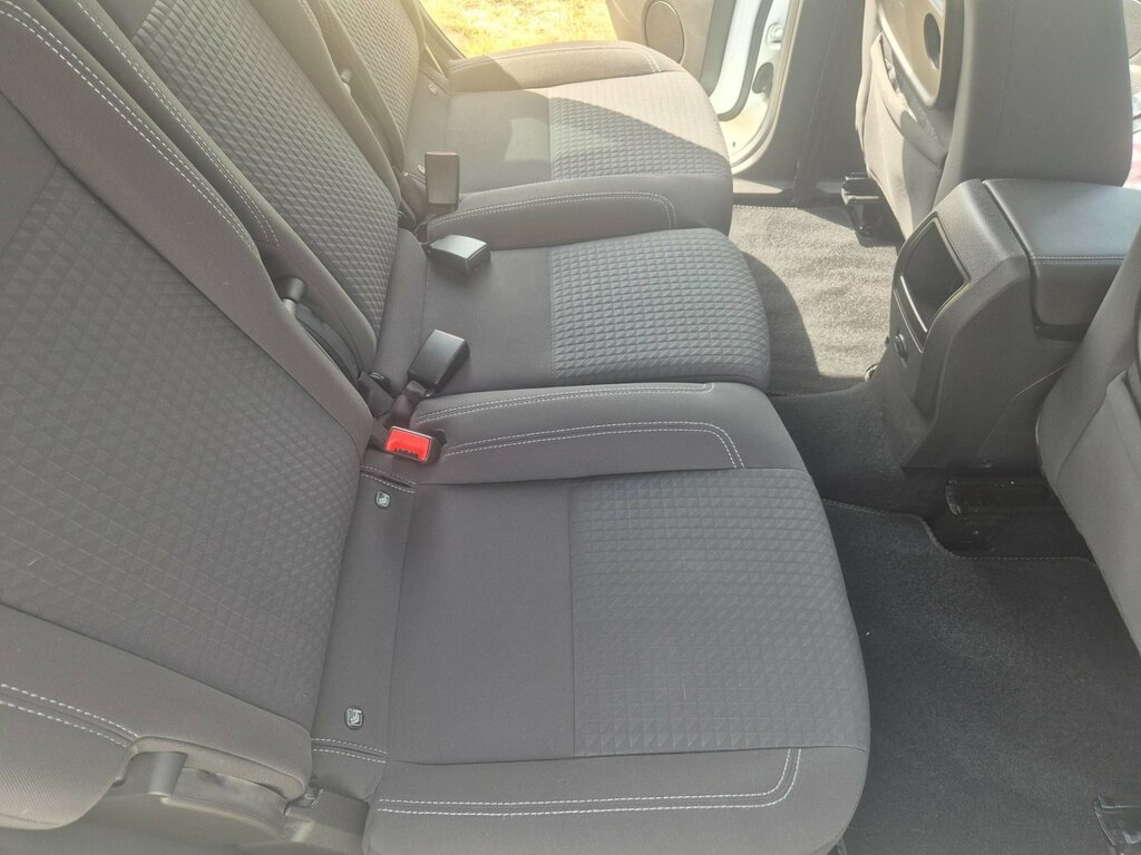 Ford C-Max 1.6 Petrol 5dr White #6
