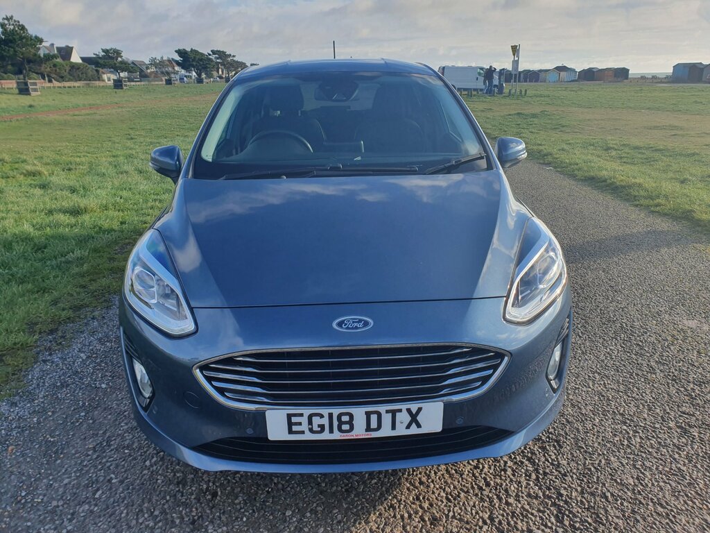 Ford Fiesta Titanium 5-Door Blue #5