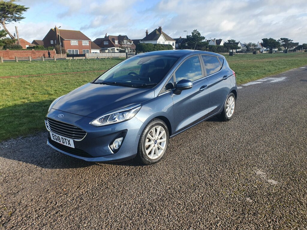 Ford Fiesta Titanium 5-Door Blue #6