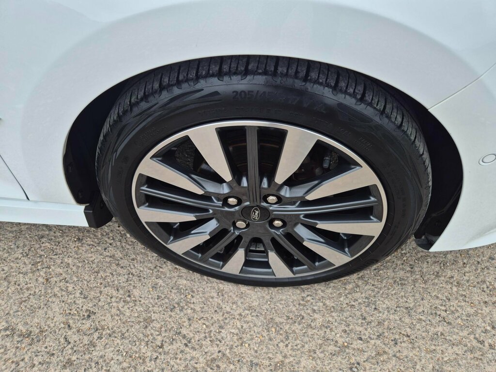 Ford Fiesta St-line X Mhev Mild Hybrid White #6