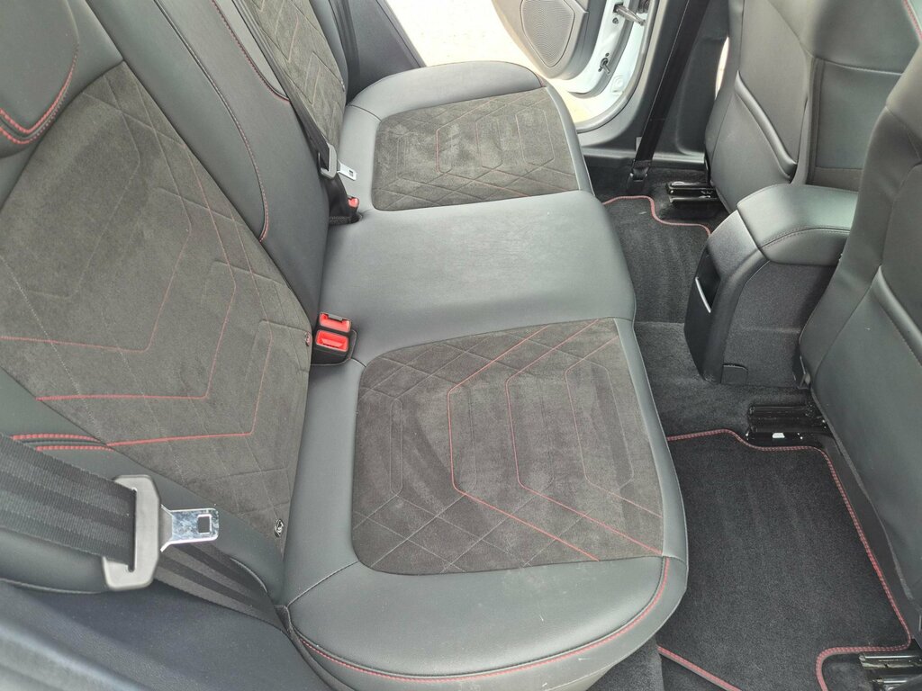 Ford Fiesta St-line X Mhev Mild Hybrid White #5