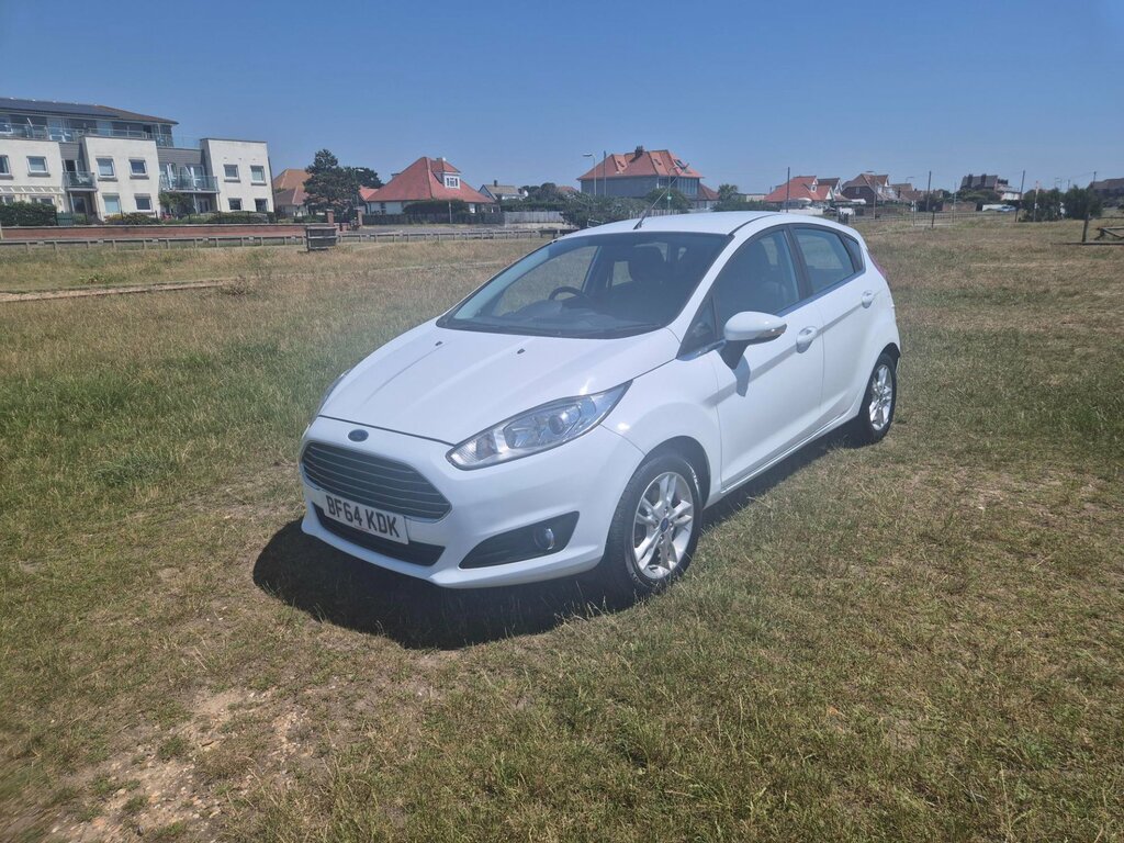Ford Fiesta Zetec 1.2 BF64KDK White