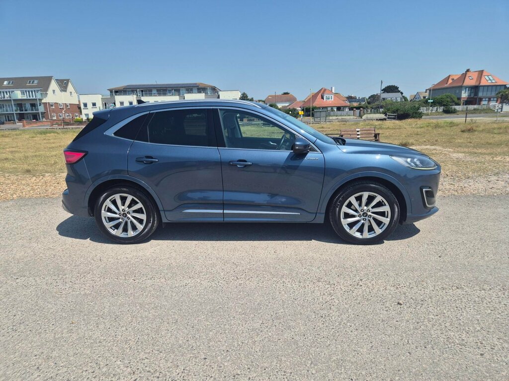 Ford Kuga Vignale 2.0 Tdci 4X4 190 Ps EJ21YFA Blue