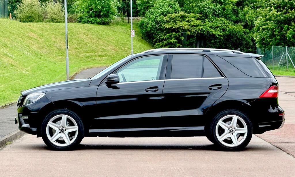 Mercedes-Benz M Class 3.0 Ml350 V6 Bluetec Amg Line G-tronic 4Wd Euro 6 Black #5