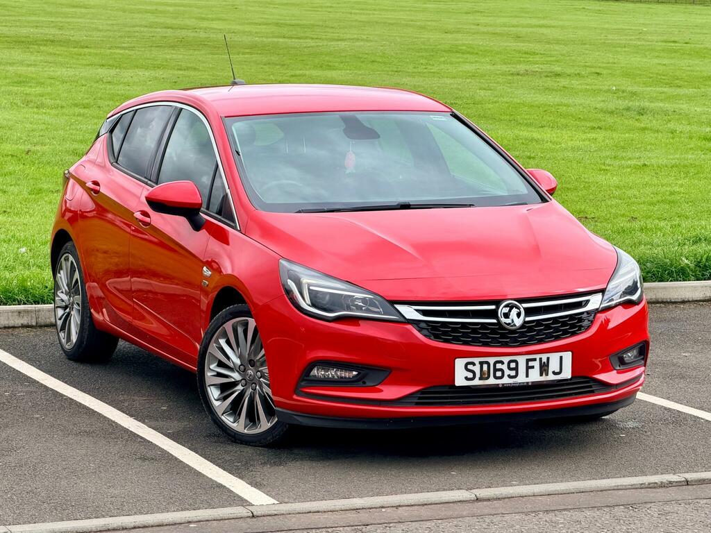 Vauxhall Astra Griffin Red