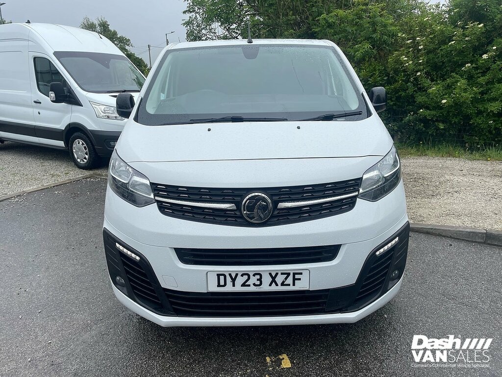 Vauxhall Vivaro Turbo D 2900 Pro DY23XZF White #2