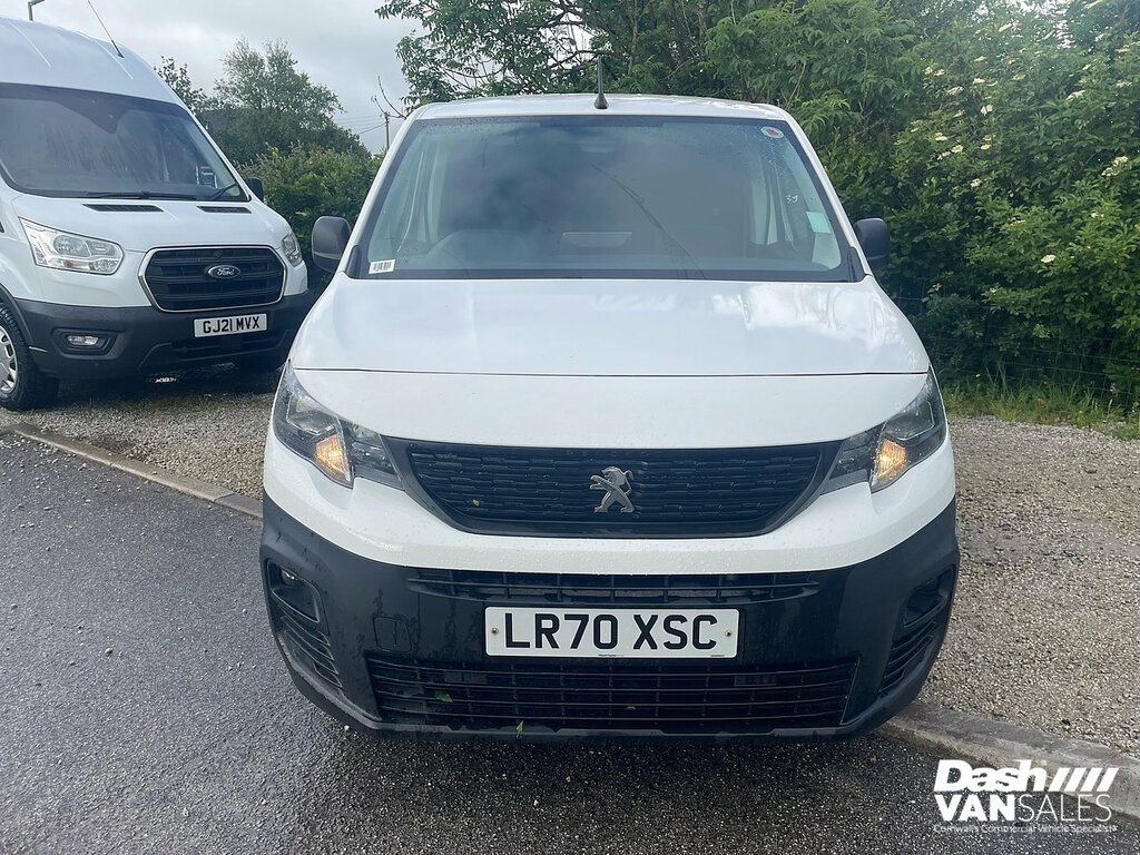 Peugeot Partner 1000 Puretech Professional White #2