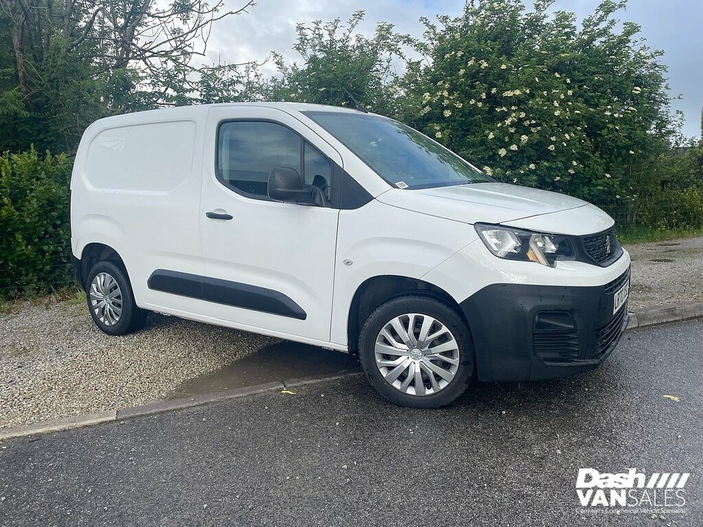 Peugeot Partner 1000 Puretech Professional White