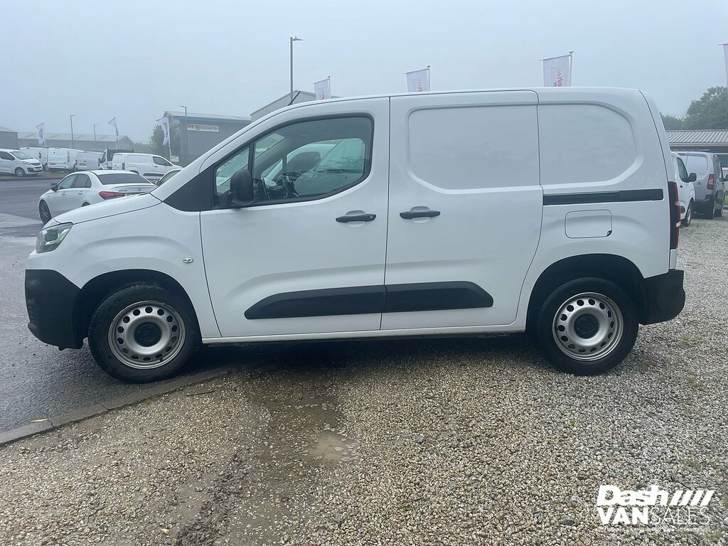 Citroen Berlingo Bluehdi 1000 Enterprise Edition M CF23AGU White #4