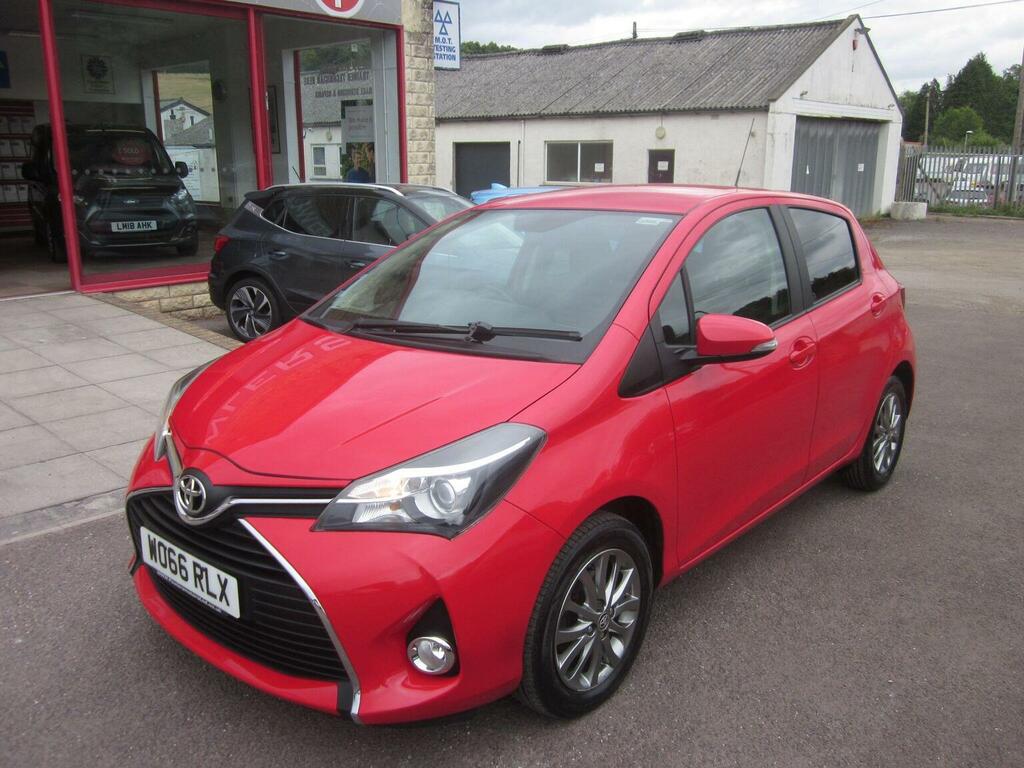 Toyota Yaris 1.33 Dual Vvt-i Icon Euro 6 201766 WO66RLX Red #4
