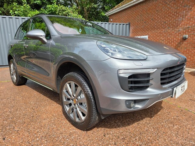 Porsche Cayenne 2016 3.6T V6 S Suv Tiptronics 4Wd Euro Grey #6