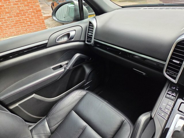 Porsche Cayenne D V6 Tiptronic S Black #35