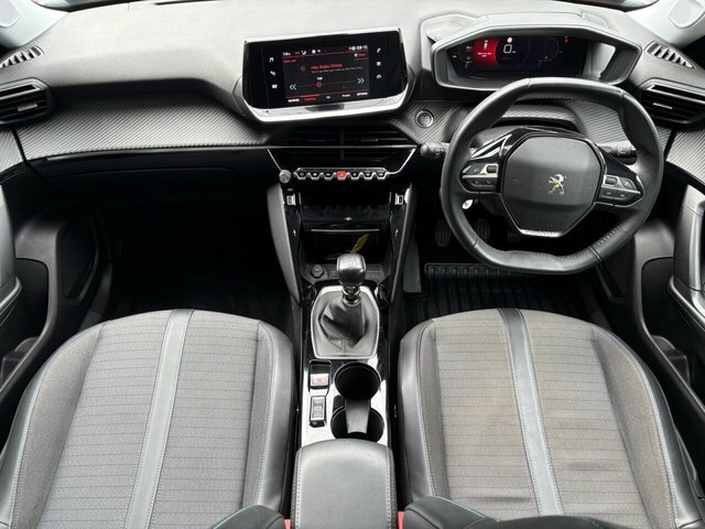 Peugeot 2008 2021 1.2 Puretech Allure Premium Suv Ma Orange #4