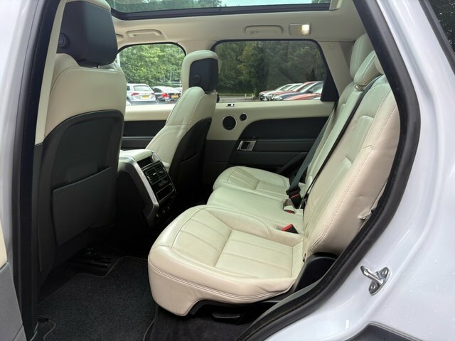 Land Rover Range Rover Sport 2020 3.0 Sd V6 Hse Dynamic Suv 4Wd White #5