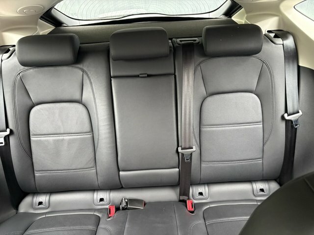 Jaguar E-Pace P200 R-dynamic Se Awd White #24