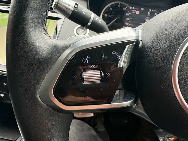 Jaguar E-Pace P200 R-dynamic Se Awd White #30