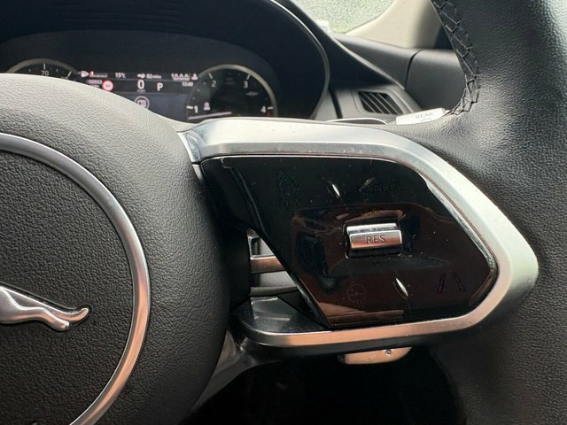 Jaguar E-Pace P200 R-dynamic Se Awd White #31