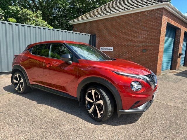 Nissan Juke 2023 1.0 Dig-t Tekna Suv Euro 6 Red #2
