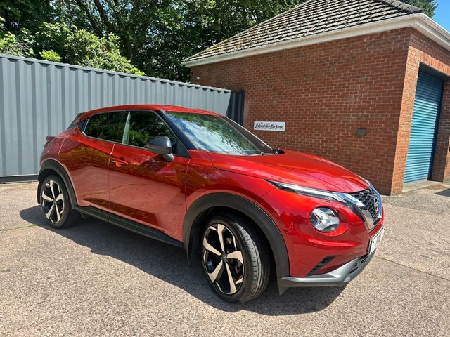 Nissan Juke 2023 1.0 Dig-t Tekna Suv Euro 6 Red