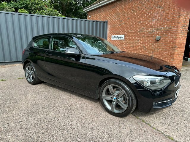 BMW 1 Series 2014 1.6 116I Sport Hatchback Eu Black