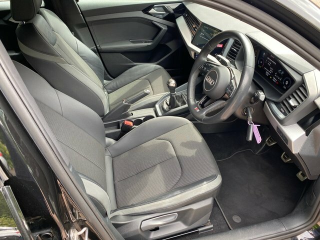 Audi A1 2019 1.0 Tfsi 30 S Line Sportback Manua Black #4