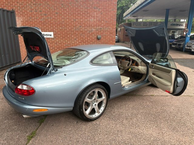 Jaguar XKR Xkr Coupe Black #38