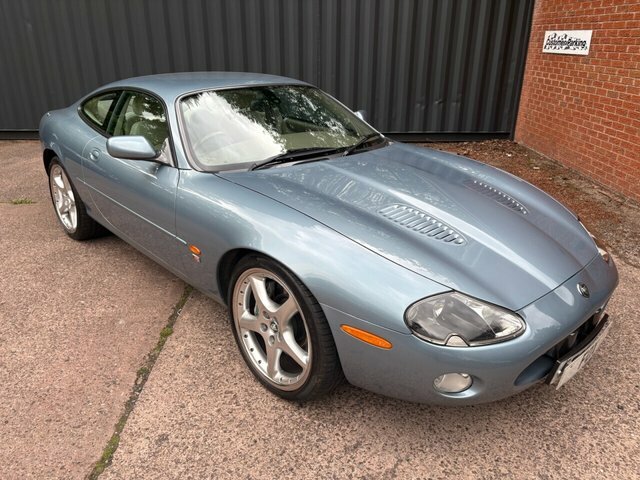 Jaguar XKR Xkr Coupe Black #57
