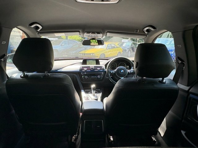 BMW 3 Series Gran Turismo 2016 16 318D Blue #38