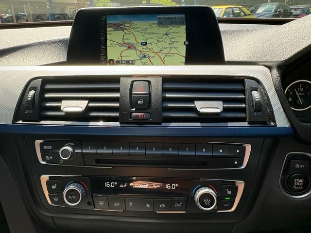 BMW 3 Series Gran Turismo 2016 16 318D Blue #9