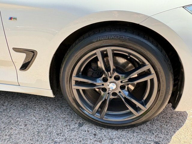 BMW 3 Series Gran Turismo 2016 16 318D Blue #23