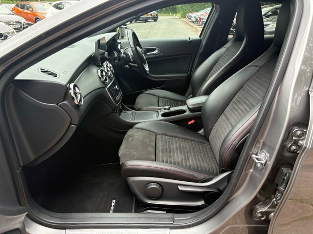 Mercedes-Benz GLA Class 2018 2.1 Gla220d Amg Line Suv 7G-dct 4M Grey #6