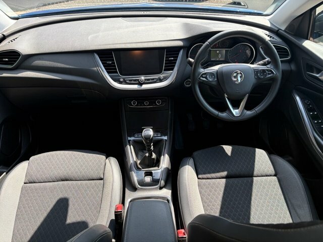 Vauxhall Grandland X 2020 1.2 Turbo Griffin Suv Euro Blue #4