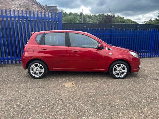 Chevrolet Aveo 1.4 Lt Red #3