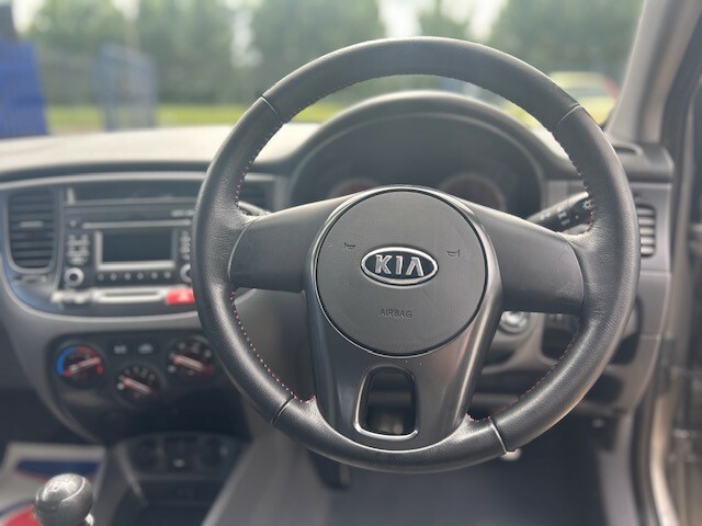 Kia RIO 1.4 1 Black #11