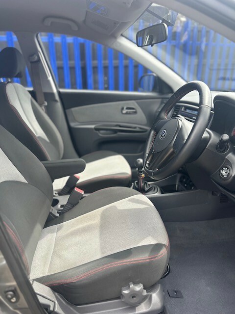 Kia RIO 1.4 1 Black #19
