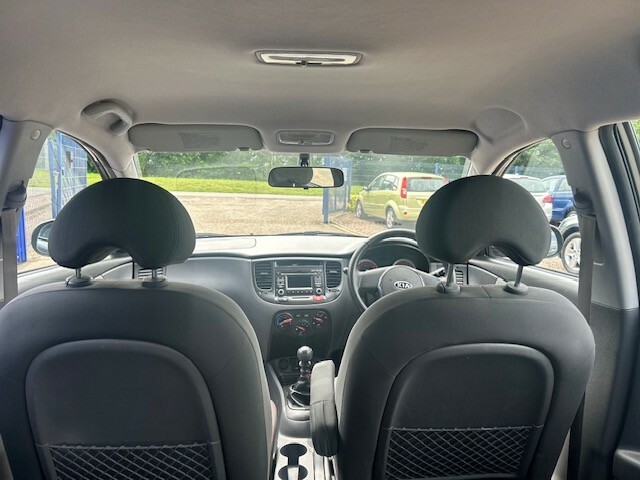Kia RIO 1.4 Graphite Silver #6