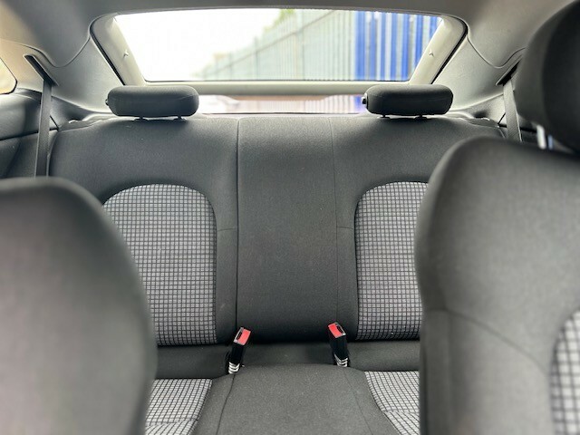 Mercedes-Benz C Class Class Blue #20