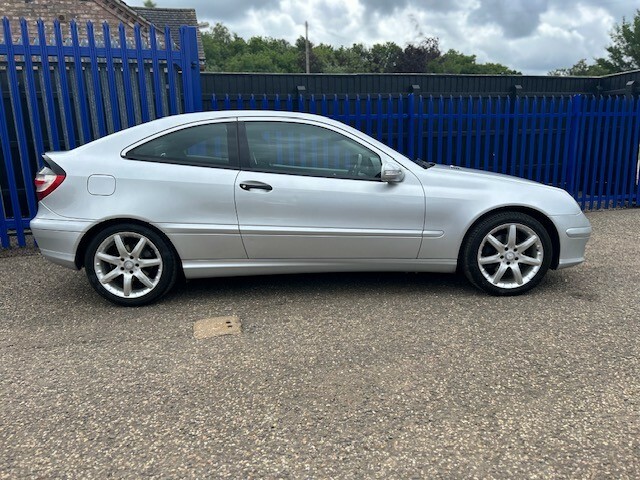 Mercedes-Benz C Class Class Blue #13