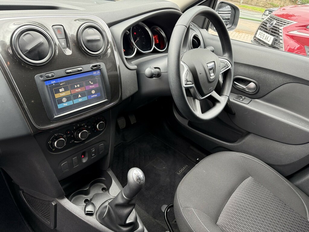 Dacia Logan 1.5 Dci Laureate Black #9