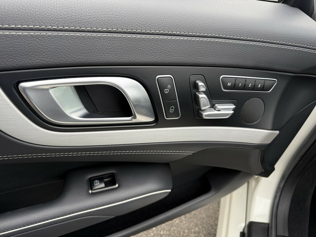 Mercedes-Benz SL Class Black #15