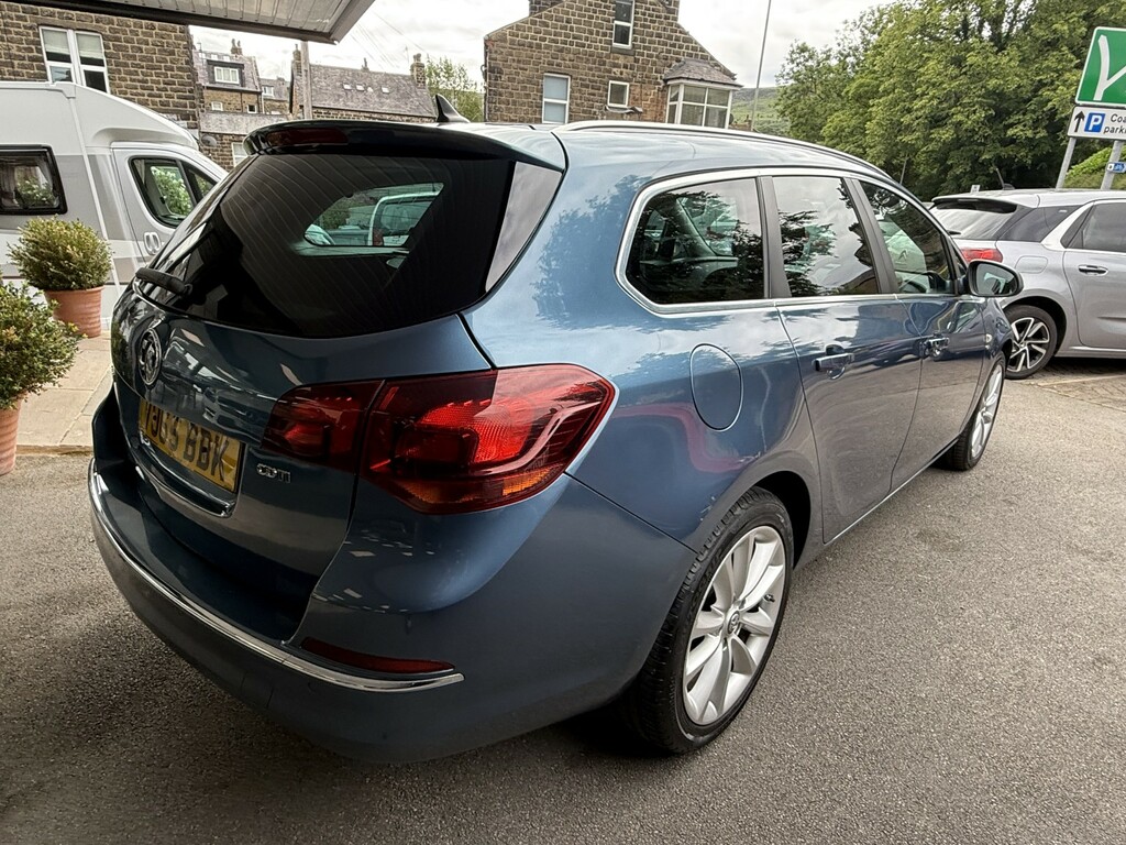 Vauxhall Astra 1.6 Cdti Ecoflex Elite Estate Blue #2