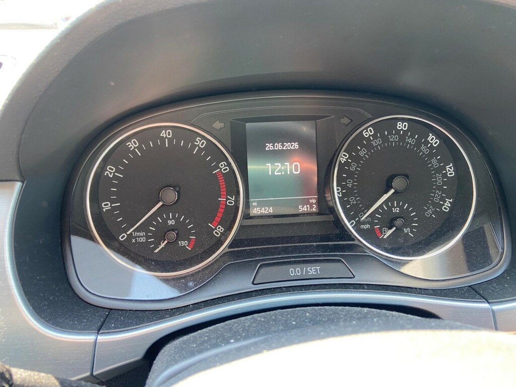 Skoda Fabia 1.2 Tsi Se Euro 6 Ss White #8