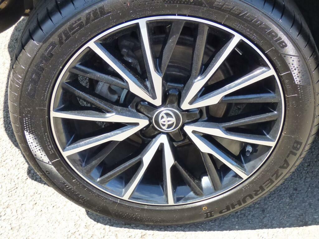 Toyota C-Hr Excel PL67GMV Silver #6