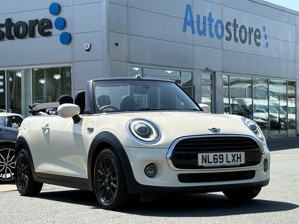 Mini Convertible 1.5 Cooper Classic Euro 6 Ss NL69LXH White #3